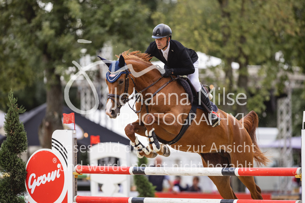 230826_Delbrueck_Youngster-M-509 | Deine schönsten Turniermomente als professionelle Fotos! Entdecke hochwertige Pferdesport-Fotografie im Online-Shop. Jetzt Fotos finden & bestellen!