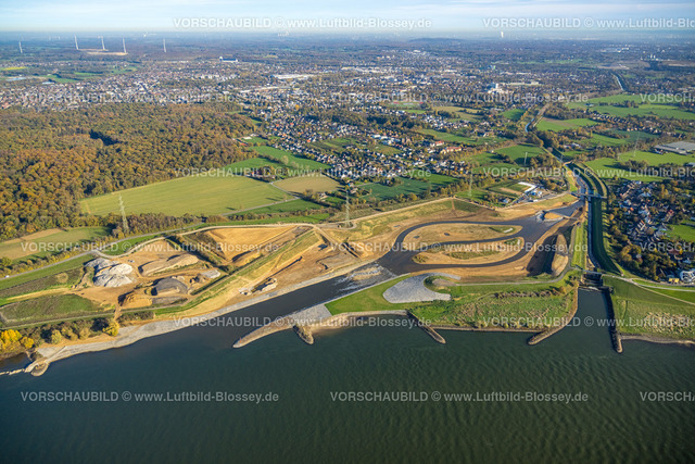 Dinslaken221102348Emschermuendung | Luftbild der alten und der neuen Emschermündung auf der Stadtgrenze zwischen Dinslaken und Voerde, Mündung in den Fluß Rhein, Emscherumbau, EGLV, Emschergenossenschaft, neue Emschermündung, Fischtreppe, Ruhrgebiet, Nordrhein-Westfalen, Deutschland