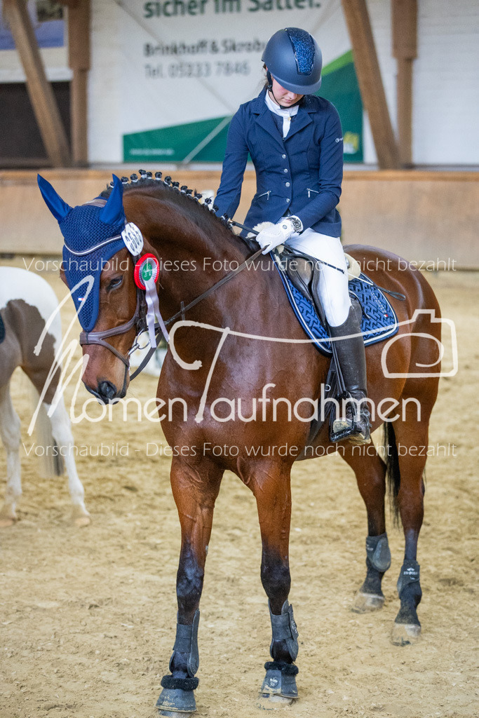 Sth-LPO25-A2St-055 | MomenTaufnahmen Pferdesportfotos