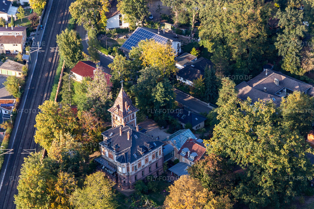 Luftbild: Parkring in Jockgrim im Bundesland Rheinland-Pfalz in Deutschland. Foto: IMG_123336.jpg vom 19.10.2020 durch Werner Riehm/FLY-FOTO.de