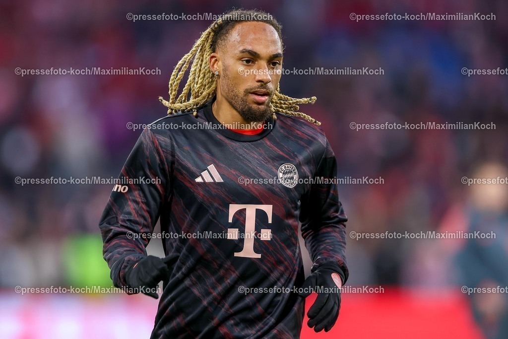 FCB18102501071 | Maximilian Koch
Fotograf aus NRW, Wuppertal. Sportfotograf und
Kooperationspartner bei Imago-Images und dpa-picture alliance.
Fotografie mit Leidenschaft zum Sport.