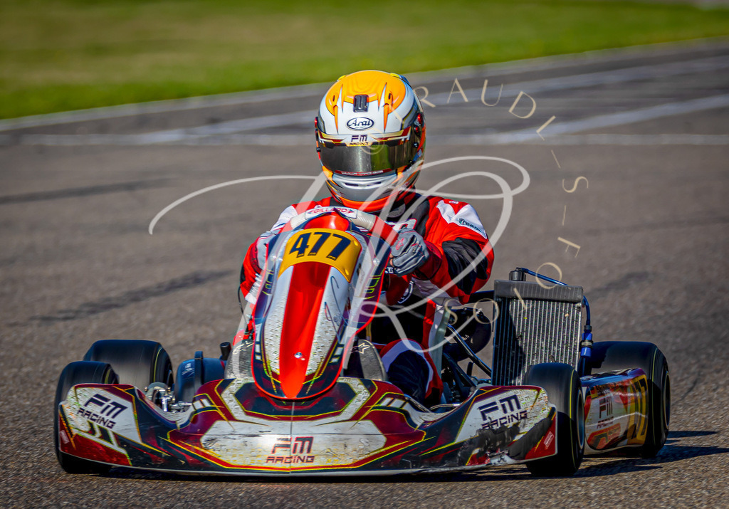 898F371B-B389-4507-8E6D-5625FDE9C42C | traudl_s_fotos