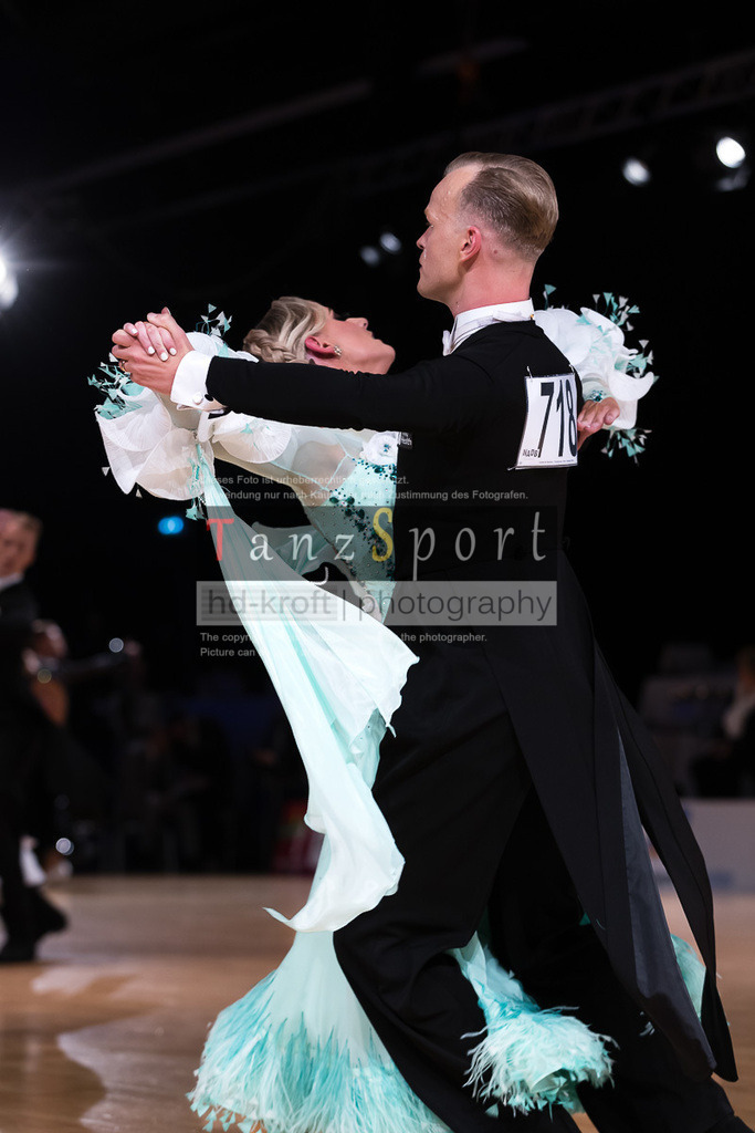 20240601_Holländische-Meisterschaft_8275 | Tanzsportbilder, Standardtanz, Lateintanz, WDSF, DTV, LTVB, dancecomp, goc, hessen tanzt, blaues band der spree, walzer, tango, wiener walzer, slowfox, quickstepp, samba, rumba, cha-cha-cha, paso doble. jive, hd-kroft photography, turniertanzsport