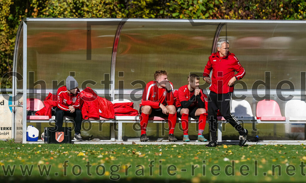 2023-11-05_018_FC_Herzogstadt_gegen_TuS_Oberding | Erding, Deutschland, 05.11.2023:
Fußball, Kreisklasse 2023 / 2024, 14. Spieltag, FC Herzogstadt gegen TuS Oberding, Endergebnis: 4:5

Trainer Freddy Obermeier (TuS Oberding)

Foto: Christian Riedel / fotografie-riedel.net