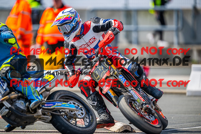 MaZZes_FotoMatrix_230507_5766 | S2