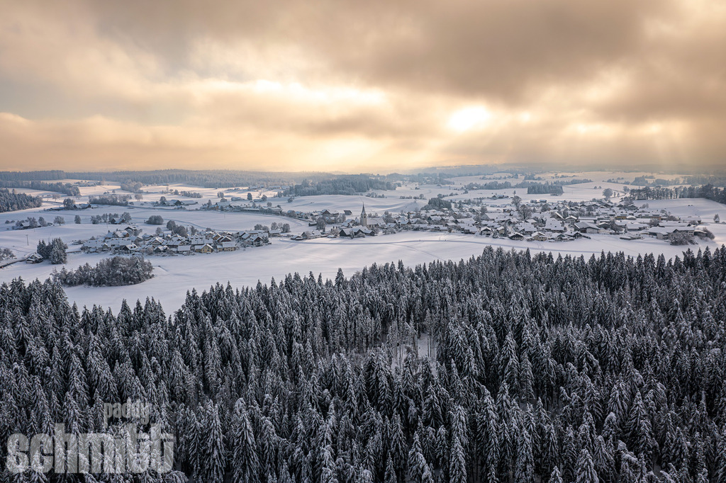 PS-Winter-2026-71 | Entdecke die größte Bildgalerie der Region mit Fotografien aus dem Allgäu, der Bodenseeregion, Oberschwaben, dem Donautal und der Schwäbischen Alb. Landschaften, Luftaufnahmen und Reisefotografie als Wandbild und Fotokunst. - Realisiert mit Pictrs.com