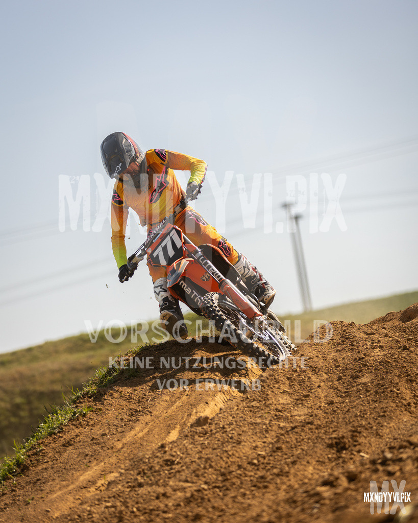 866A3830 | mxndyyvipix