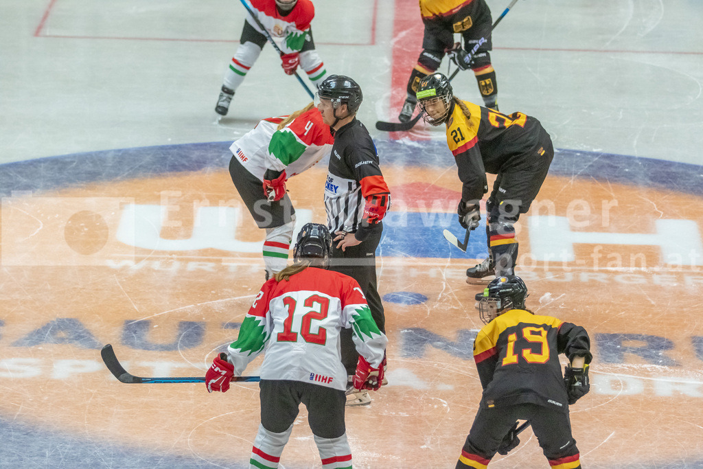 Dameneishockey | Dameneishockey, U18 Turnier am 31.08.2024 in Spittal (Eis-Sport-Arena - Sportzentrum Spittal), Austria, (Photo by Ernst Krawagner sport-fan.at) - Realisiert mit Pictrs.com