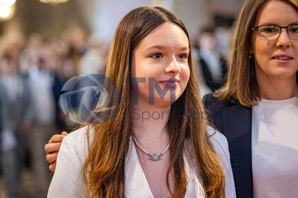 Trainproduction-20240519-1 | Firmung Klagenfurt-Dom 19.05.2024 10:30 Uhr