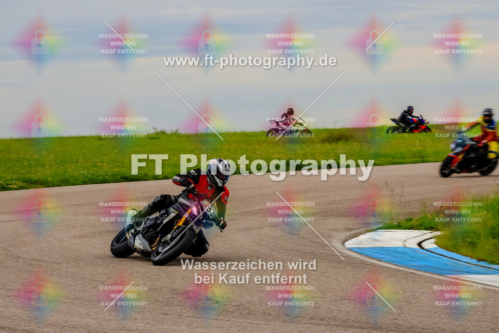 MotoTeam-1955 | Hier findet Ihr Bilder von Touristenfahrten auf der Nürburgring Nordschleife oder von anderen Veranstaltungen die ich besucht habe. Viel Spass beim Durch Schauen 