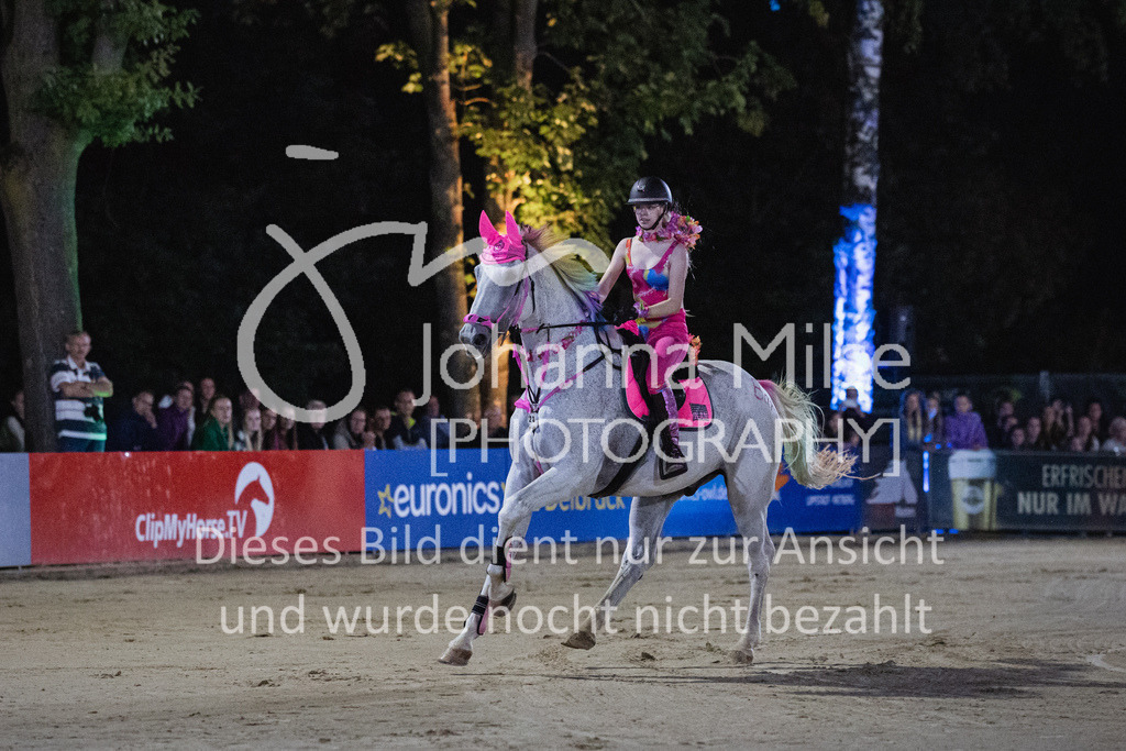 230827_Delbrueck_Kostuem-743 | Deine schönsten Turniermomente als professionelle Fotos! Entdecke hochwertige Pferdesport-Fotografie im Online-Shop. Jetzt Fotos finden & bestellen!