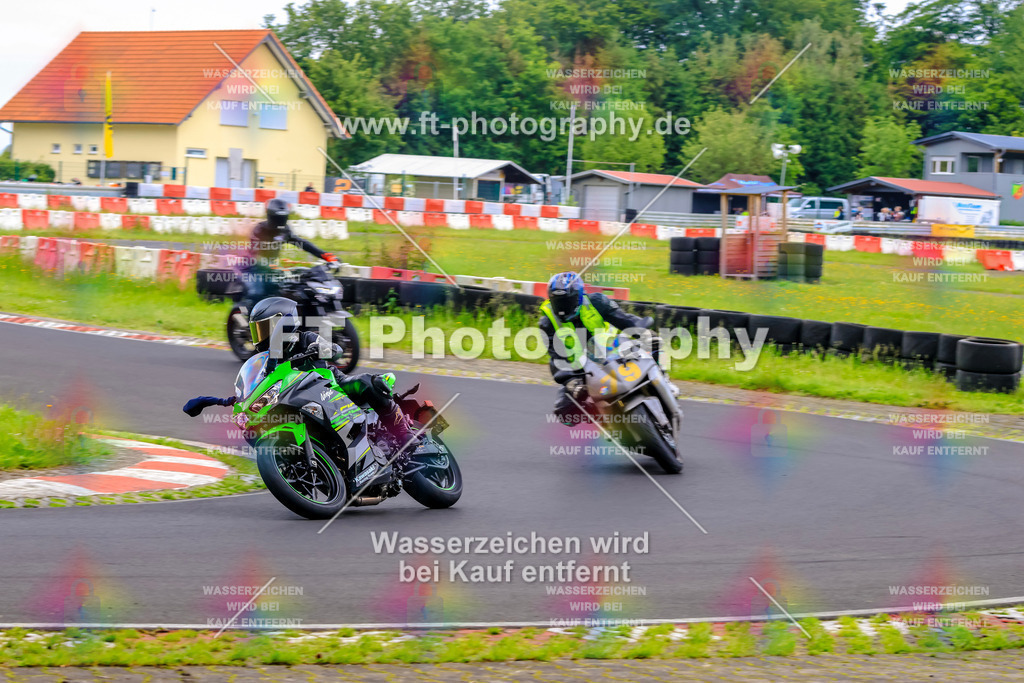 VBK-7895 | Hier findet Ihr Bilder von Touristenfahrten auf der Nürburgring Nordschleife oder von anderen Veranstaltungen die ich besucht habe. Viel Spass beim Durch Schauen 