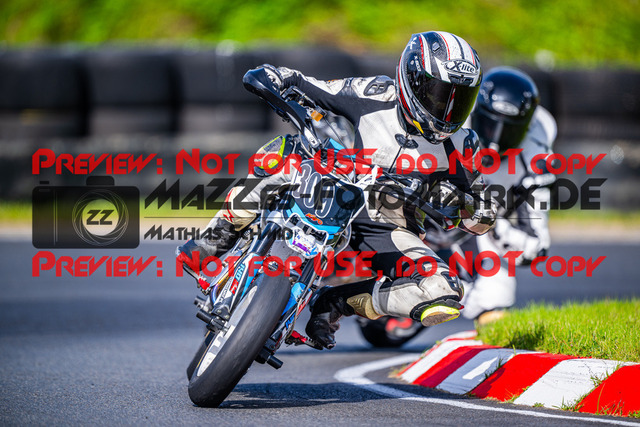 MaZZes_FotoMatrix_240430_6007705_3279 | Fotograf Mathias Schmid
Sportfotograf,
Eventfotograf,
Hochzeitsfotograf,
Portraitfotograf