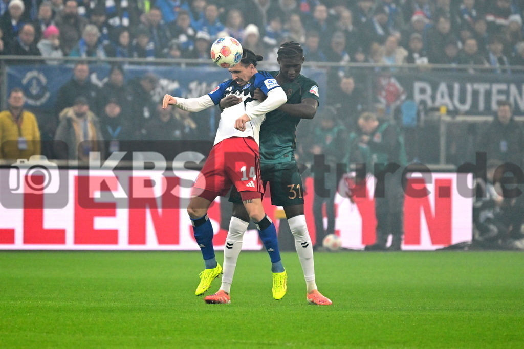 KBS Picture_HSV-WerderBremen_002 | v.v. Philippe Rayan (HSV) , Coulibaly Karim (Werder Bremen) ,Sportplatz :  Volksparkstadion, - Realisiert mit Pictrs.com