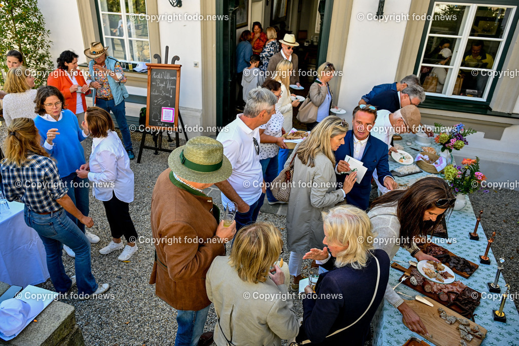 Inner Wheel Club Linz_ Charity Oldtimerfahrt_ 21.09.2024-131 | 21.09.2024, Linz, AUT, Inner Wheel Club Linz,  Charity Oldtimerfahrt im Bild Inner Wheel Club Linz,  Charity Oldtimerfahrt, Teilnehmer©Harald Dostal / fodo.media