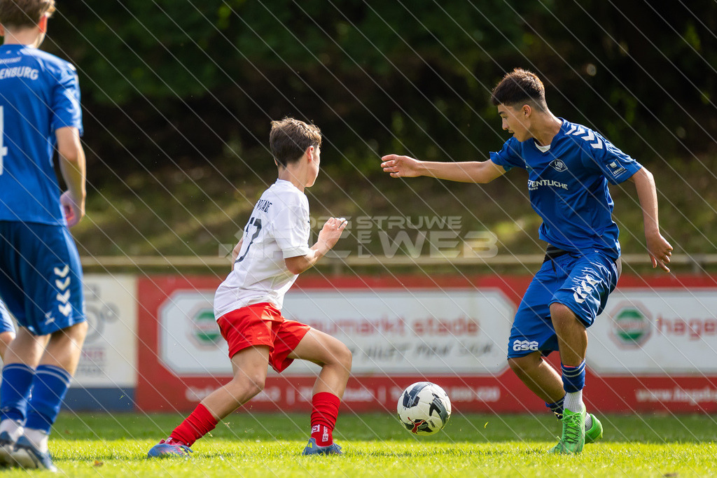 20250920_Picselweb-Fotografie_1R3_1219 | JFV D/A &amp; Stade - VfB Oldenburg0:1 VfB no70:2 VfB no70:3 VfB JFV Eigentor0:4 VfB no70:5 VfB no71:5 JFV no3 Jaric Jimenez-Voss2:5 JFV no9 Janko Sylvester3:5 JFV no16 Damian Elias Mihro Burekovic - Realisiert mit Pictrs.com