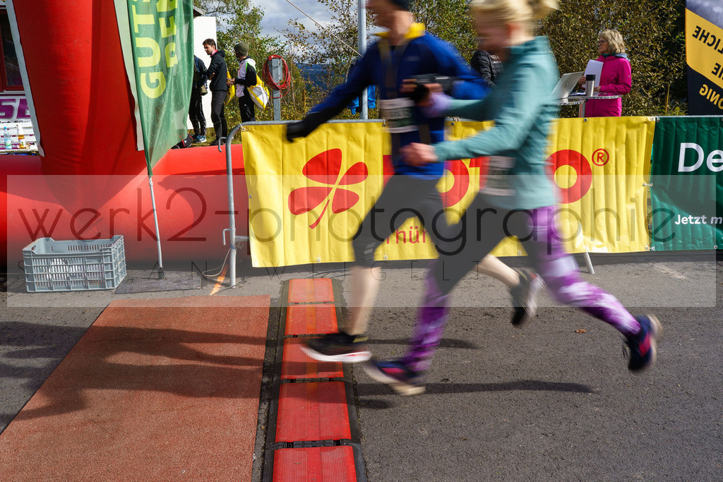 Herbstlauf 2024 | Rennsteig-Herbstlauf von Neuhaus am Rennweg nach Masserberg am 6. Oktober 2024