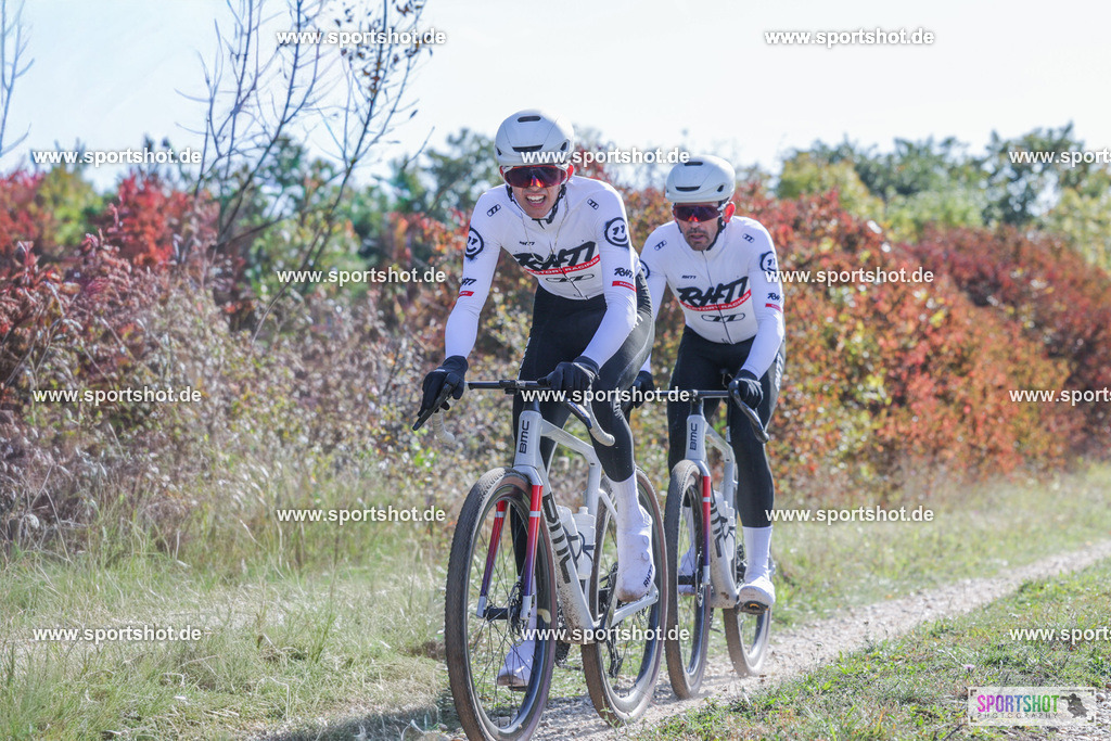 6R3A0693 | PANNONIA GRAVEL 2025 #pannoniagravel #gravel #offroad #onroad #burgenland #neusiedlersee #nrm #neusiedlerseeradmarathon #yourpictrs #sportshot_your_pictrs @Sportshot Photography www.sportshot.de