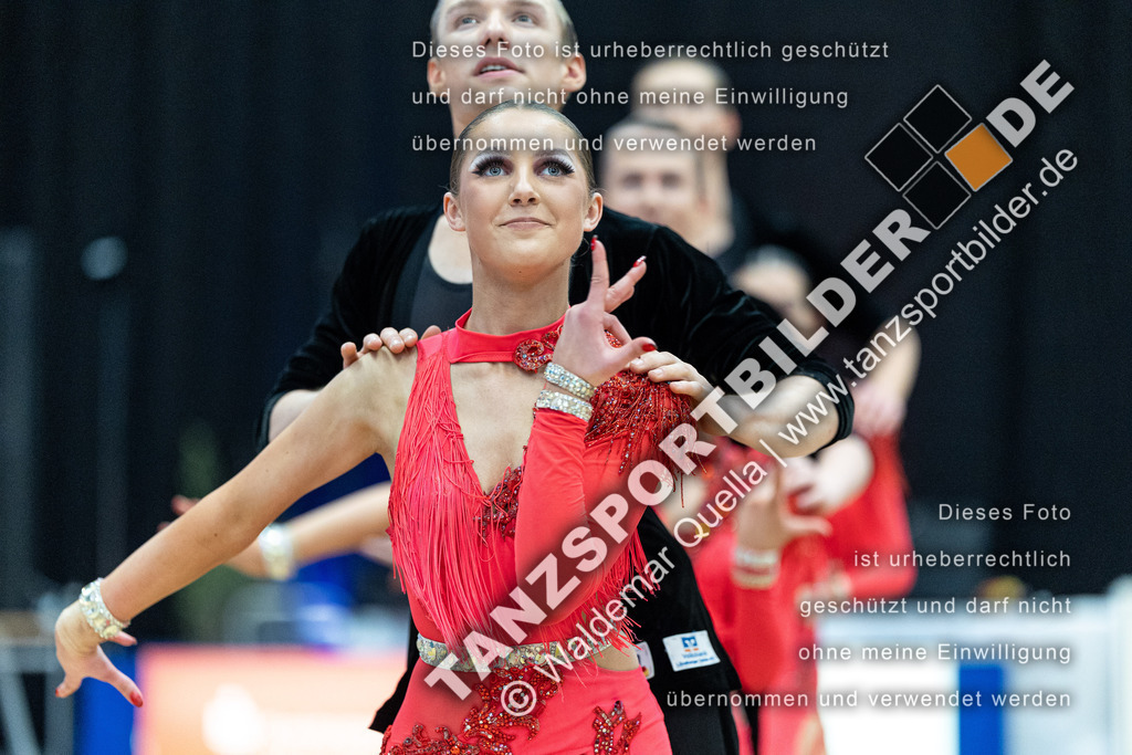 20240406-11003 | Hier finden Sie Tanz Bilder vom Latein und Standard Formationen tanzen. Sportbilder vom Tanzsport. Schöne Fotos und von Weltmeisterschaft, Europameisterschaft, Bundesliga, Regionalliga, Oberliga und Landesliga sowie von GOC Stuttgart, DanceComp, WM Bremen