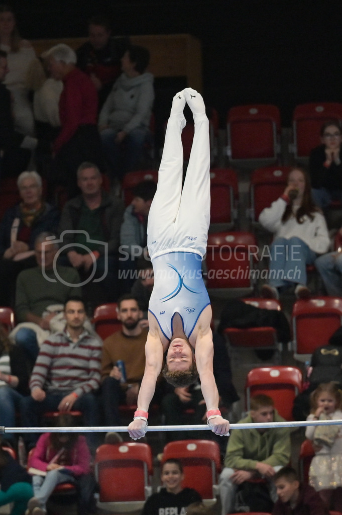 Schweizer Meisterschaften Kunstturnen Mannschaften Männer (A) - 22. November 2025 | Schweizer Meisterschaften Kunstturnen Mannschaften Männer (A)AXA Arena, WinterthurBild: Sportfotografie Markus Aeschimann | www.markus-aeschimann.ch - Realisiert mit Pictrs.com