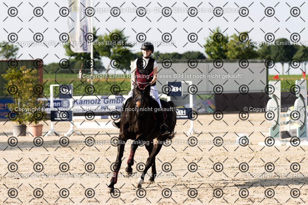 CL5A1372 | Emilia Reinking Fotografie - Realisiert mit Pictrs.com