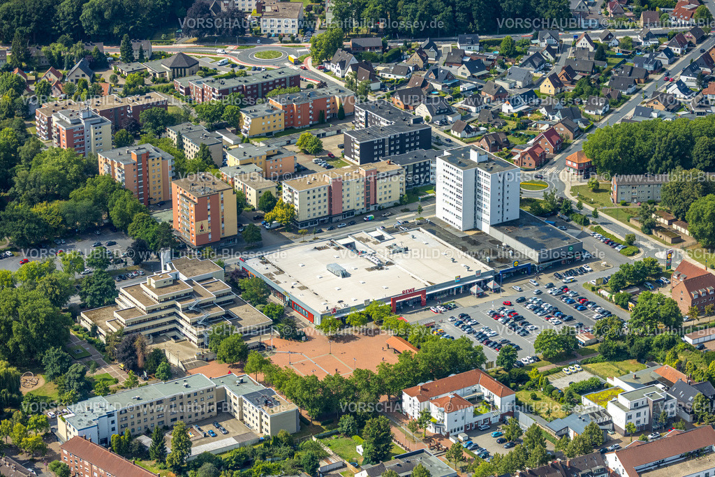 Hamm250700199Bockum-Hoevel | Luftbild, Rathaus-Center und Höveler Markt, Parkplätze, Bürgeramt Terrassenhaus und Hochhaus Siedlung, Bockum-Hövel, Hamm, Ruhrgebiet, Nordrhein-Westfalen, Deutschland