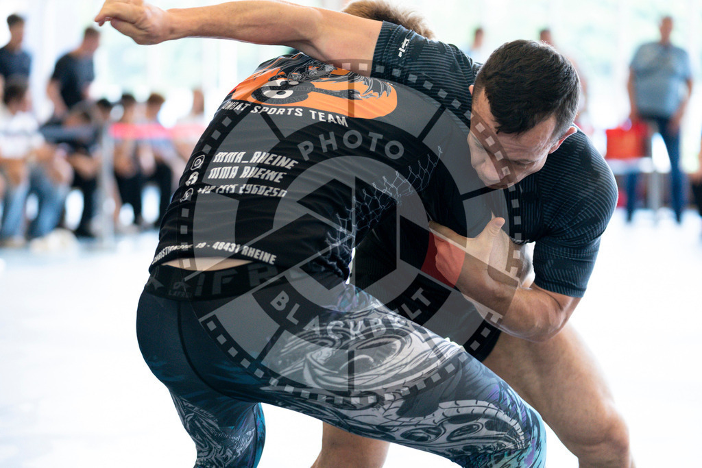20240608PBB03968 | Fighters compete during the ILLCS VII summer edition luta livre competition in Hannover, Germany, on June 8, 2024.