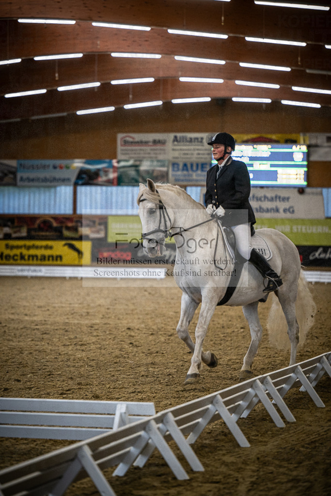 DOS_0870 | Entdecke hochwertige Reitturnierfotos von Foto Oger. Professionell, emotional und authentisch – jetzt Lieblingsmomente im Shop bestellen.Deutschlandweite Turnierfotografie. - Realisiert mit Pictrs.com