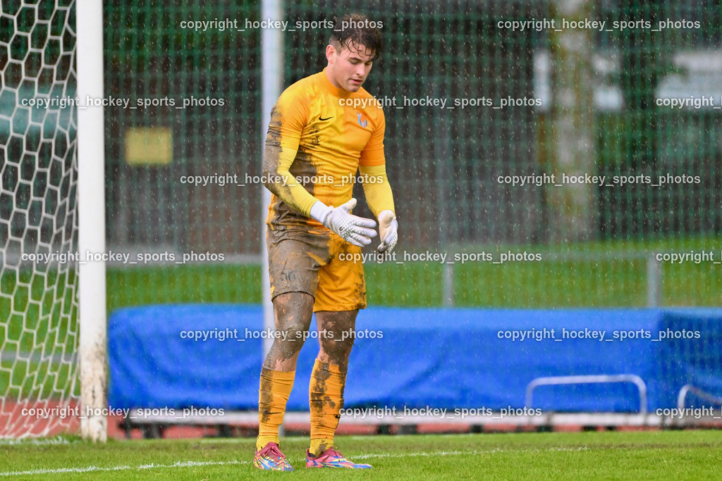 SV Rapid Lienz vs. URC Thal Assling | #66 Simon Michael Trojer Thal Assling, Stark verschmutztes Trikot, SV Rapid Lienz vs. URC Thal Assling, SV Rapid Lienz vs. URC Thal Assling am 08.06.2024 in Lienz (Dolomiten Satadion), Austria, (Photo by Bernd Stefan)