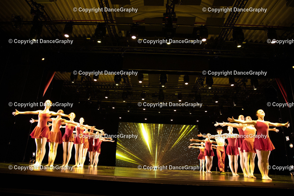 GPHY5559 | DanceGraphy - Realisiert mit Pictrs.com