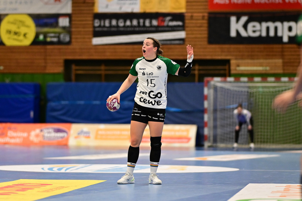 Handball I Frauen I Saison 2024-2025 I 1. HBF I 16. Spieltag I Buxtehuder SV - VfL Oldenburg I 087946 | Der Sportfotograf. - Realisiert mit Pictrs.com