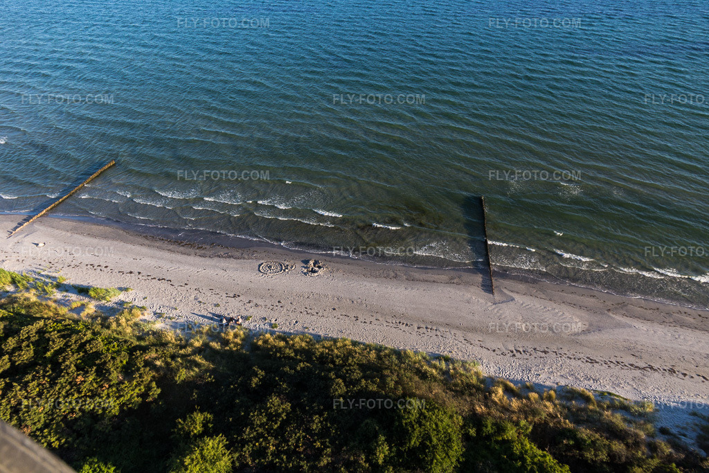 Aerial view: View of the town in Borre in the state Zealand, Denmark. – Photo: IMG_108598.jpg taken on 07/04/2018 by Werner Riehm/FLY-FOTO.com – Resolution of the original: 5472 x 3648 px