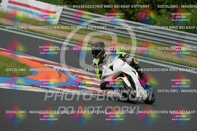 2025_06_06_PBK_15542 | Sportfotografie; SlowMotion; Video; Rennstrecke; Hafeneger; RSE; Speer; Trackday; Motorsportarena; Hockenheimring; Brno; Most; Barcelona; Valencia, Benny; Kaetzmer;