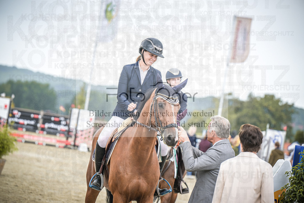 DOS_0114 | Entdecke hochwertige Reitturnierfotos von Foto Oger. Professionell, emotional und authentisch – jetzt Lieblingsmomente im Shop bestellen.Deutschlandweite Turnierfotografie. - Realisiert mit Pictrs.com