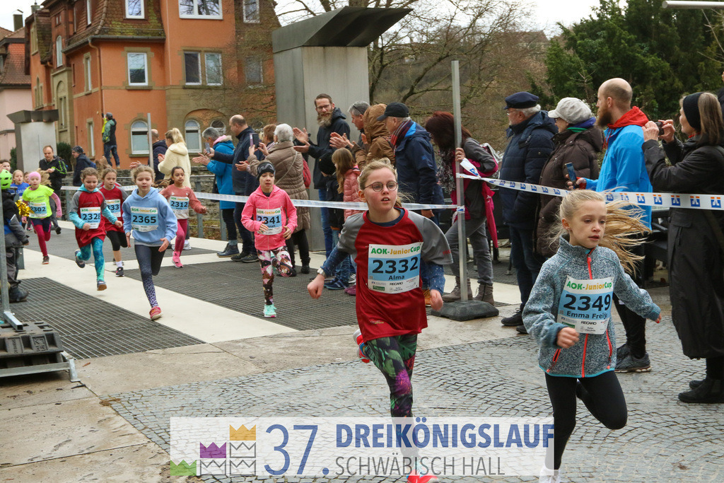 AOK JuniorCup 400m | 3Koenigslauf 2023 - Realisiert mit Pictrs.com