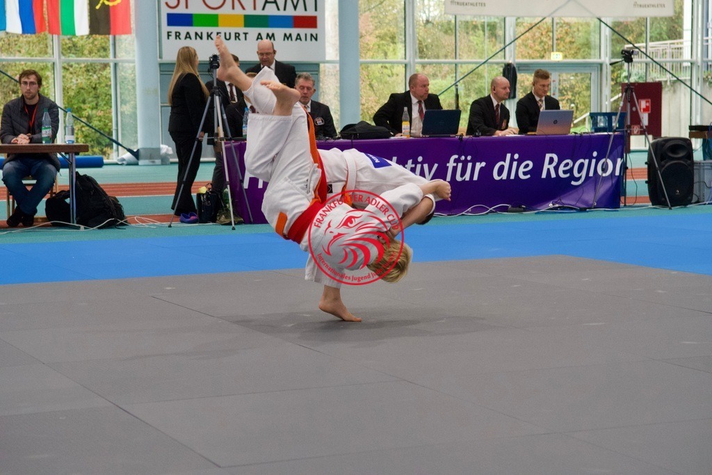 RAS_7771 | Fotos vom Adler Cup - Pictures from Adler Cup

Hier findet Ihr alle Eindrücke und großen Momente der Adler Cup Wochenenden. Here you will find all impressions and great moments of the Adler Cup weekends. - Realisiert mit Pictrs.com