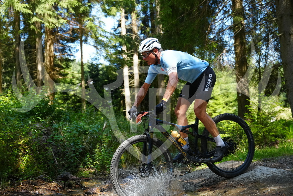 FC101769 | Fotogalerie der Treibjagd im Dunkelwald - Dein MTB Etappenrennen im Erzgebirge - Realisiert mit Pictrs.com