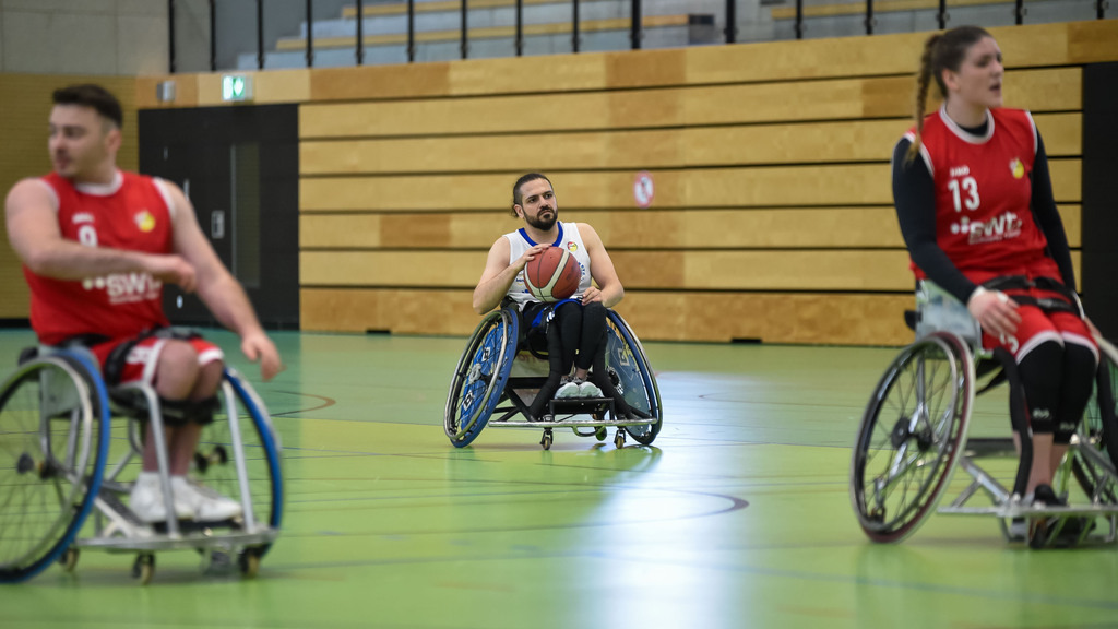 2024-03-17-0429 | #, RSKV Tübingen vs. BG Baskets Hamburg, Rollstuhlbasketball 2. Bundesliga, Saison 2023/24, 17.03.2024
Foto: Ralph Kunze - Realisiert mit Pictrs.com