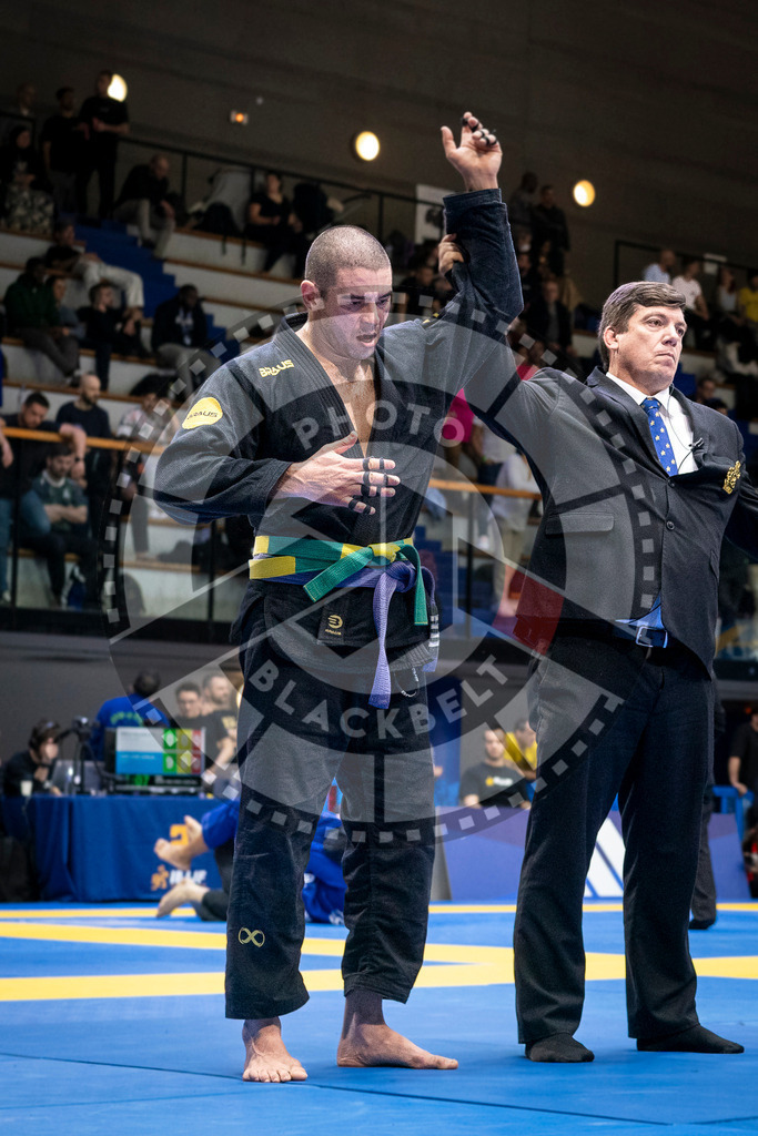 20240125PBB02270 | Fighters compete during the sixth day of the Brazilian Jiu-jitsu European Championship of the IBJJF in Paris, France, on January 25, 2024.