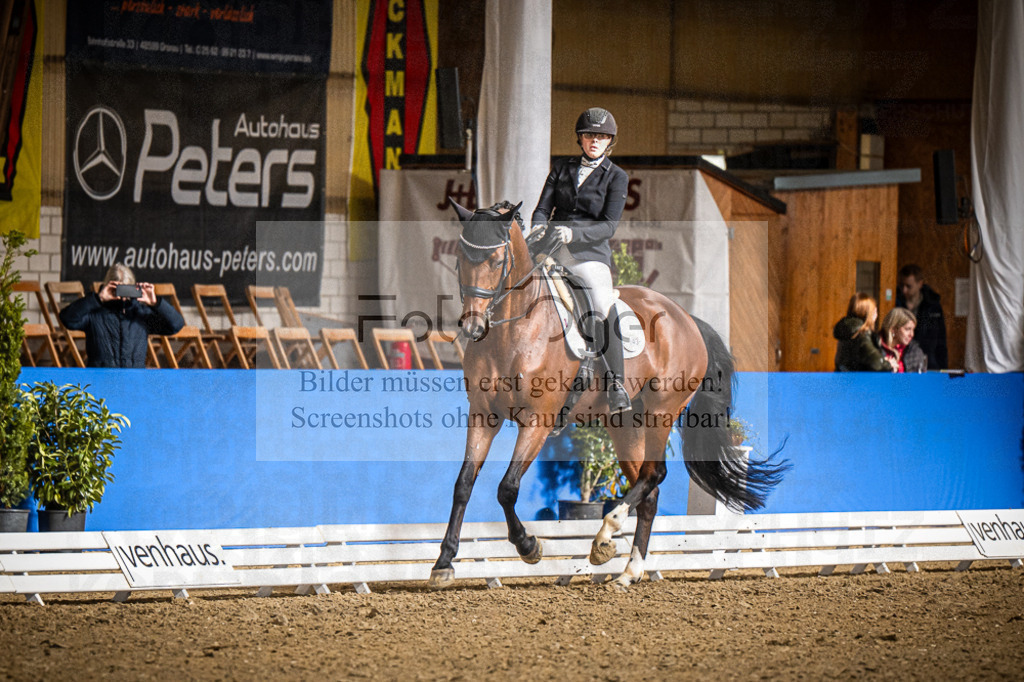 DOS_2084 | Entdecke hochwertige Reitturnierfotos von Foto Oger. Professionell, emotional und authentisch – jetzt Lieblingsmomente im Shop bestellen.Deutschlandweite Turnierfotografie. - Realisiert mit Pictrs.com