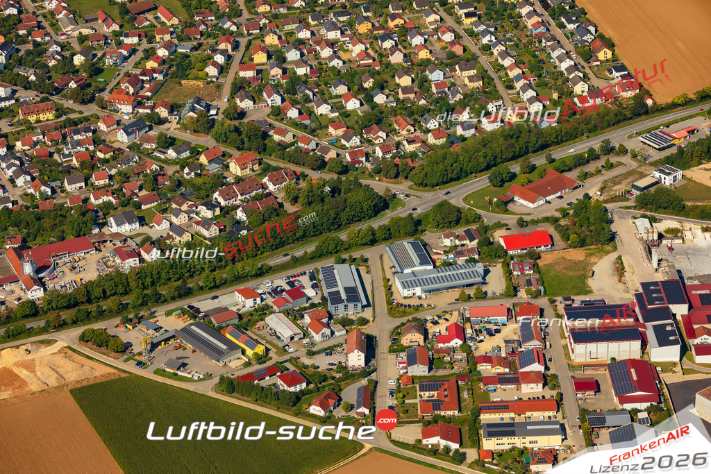 Luftaufnahme von  Alteglofsheim - Die Luftaufnahme wurde 2025 vom UL-Flugzeug heraus erstellt ( keine Drohne ) - Hochauflösende Luftaufnahme - für professionelle Ausdrucke geeignet. Die Geschenkidee !Mit Lizenz und Bildrechte bestellbar