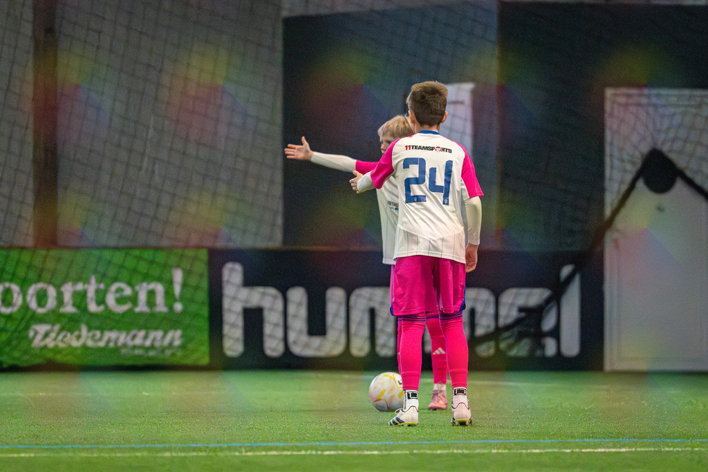 blr.pics-122 | Professionelle Fußball- und Sportfotografie. Spielbilder online ansehen und kaufen – Einzelbilder oder komplette Galerien in hoher Qualität. - Realisiert mit Pictrs.com