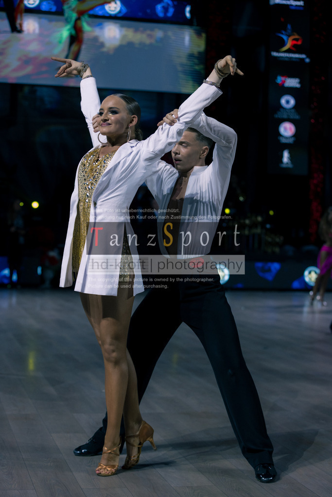 IMG_8577 | Tanzsportbilder, Standardtanz, Lateintanz, WDSF, DTV, LTVB, dancecomp, goc, hessen tanzt, blaues band der spree, walzer, tango, wiener walzer, slowfox, quickstepp, samba, rumba, cha-cha-cha, paso doble. jive, hd-kroft photography, turniertanzsport