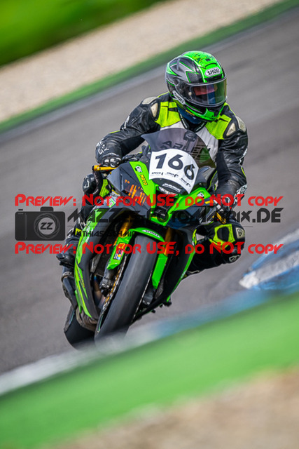 MaZZes_FotoMatrix_230410_3627 | GELB