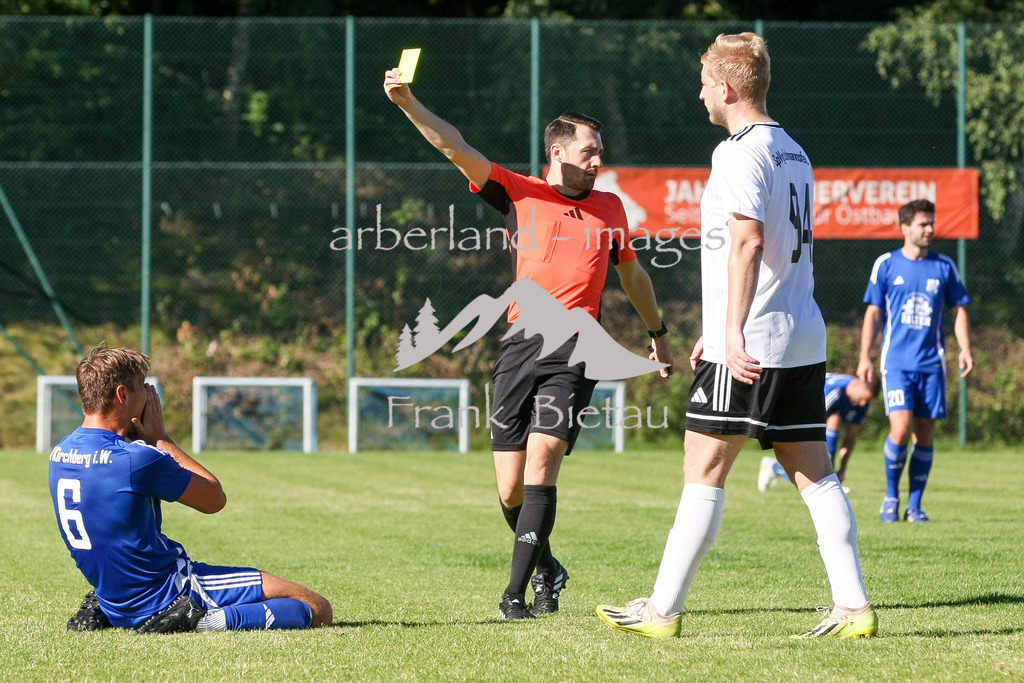 993T1605 | Medien- Sport- Entertainmentfotos