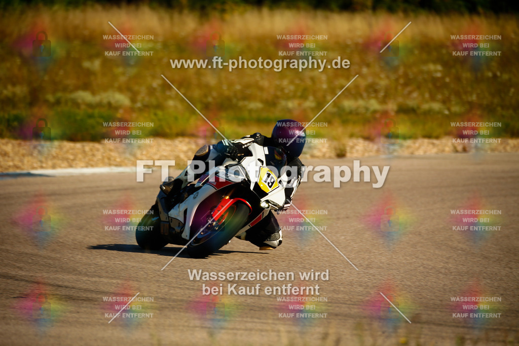 _MOT8565 | Hier findet Ihr Bilder von Touristenfahrten auf der Nürburgring Nordschleife oder von anderen Veranstaltungen die ich besucht habe. Viel Spass beim Durch Schauen 