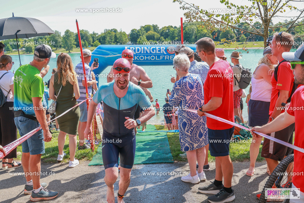 AR7_9386 | Karlsfeld Triathlon 2025 #karlsfeldtriathlon #karlsfeldtriathlon2025  #karlsfeldrace  #yourpictrs #triathlon_karlsfeld #tsveintrachtkarlsfeld #sportshot_your_pictrs @Sportshotphotography @Triathlon Karlsfeld - TSV Eintracht Karlsfeld Triathlon Copyright: www.sportshot.de