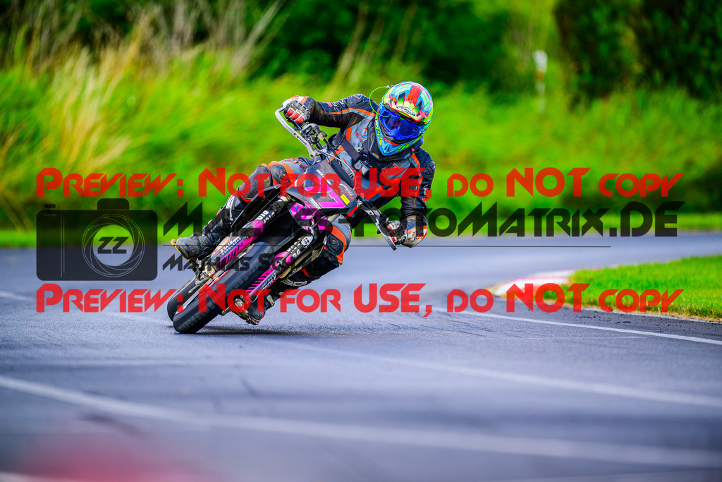 MaZZes_FotoMatrix_240714_6007705_7195 | UE40