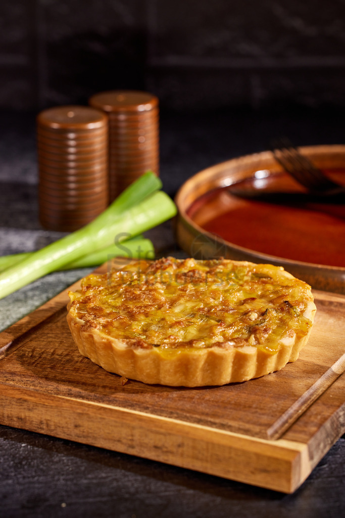 vegan_moi_QuicheLorraine 1 | Stockfotos, Picsomania, MGM-Services, Michael Gerlach, Auftragsbilder, Auftragsarbeiten, Workshops, Shooting, Reisefotografie, Produktfotografie, Foodfotografie, Hochzeitsfotografie, Saarland, Fotografin, Fotograf, Hochzeitsbilder, Saarlouis, Hundeshootin