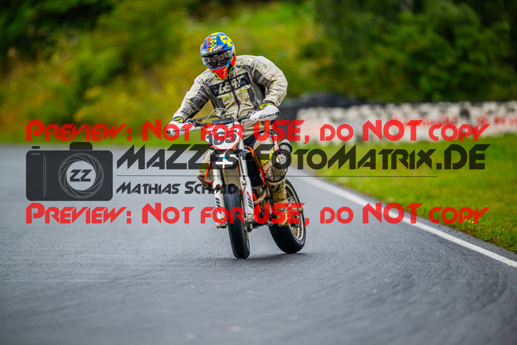 MaZZes_FotoMatrix_230812_6669 | UE40